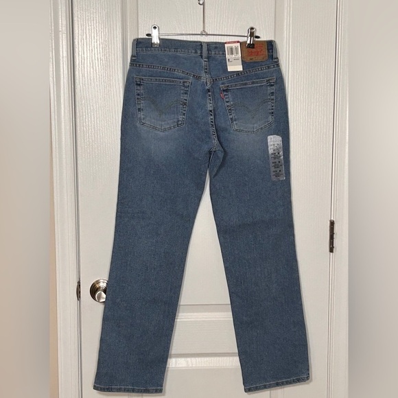 Levi's 505 Women's Straight Leg Jeans Medium Wash 8 Short - Picture 4 of 15